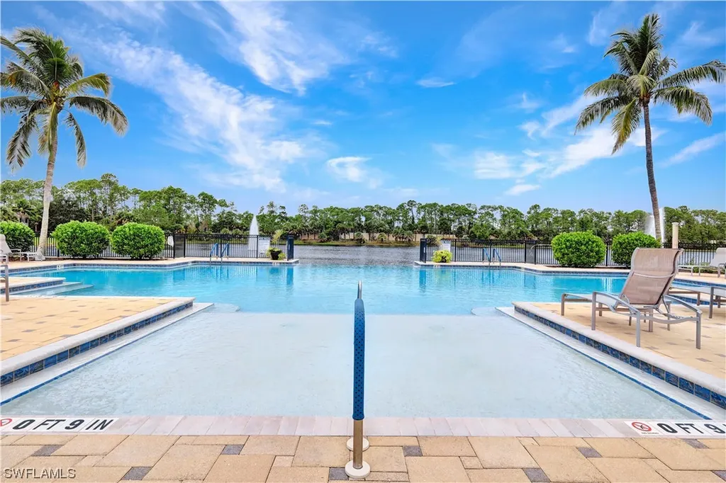 1886 Tarpon Bay Drive S Naples FL 34119
