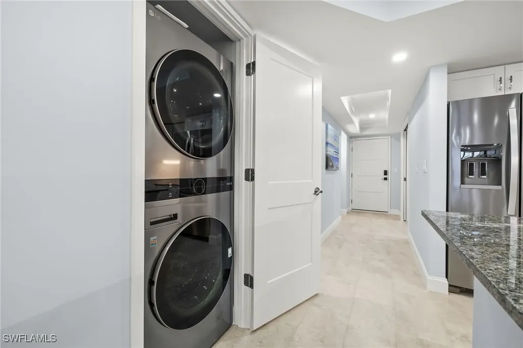 2445 W Gulf Drive Sanibel FL 33957