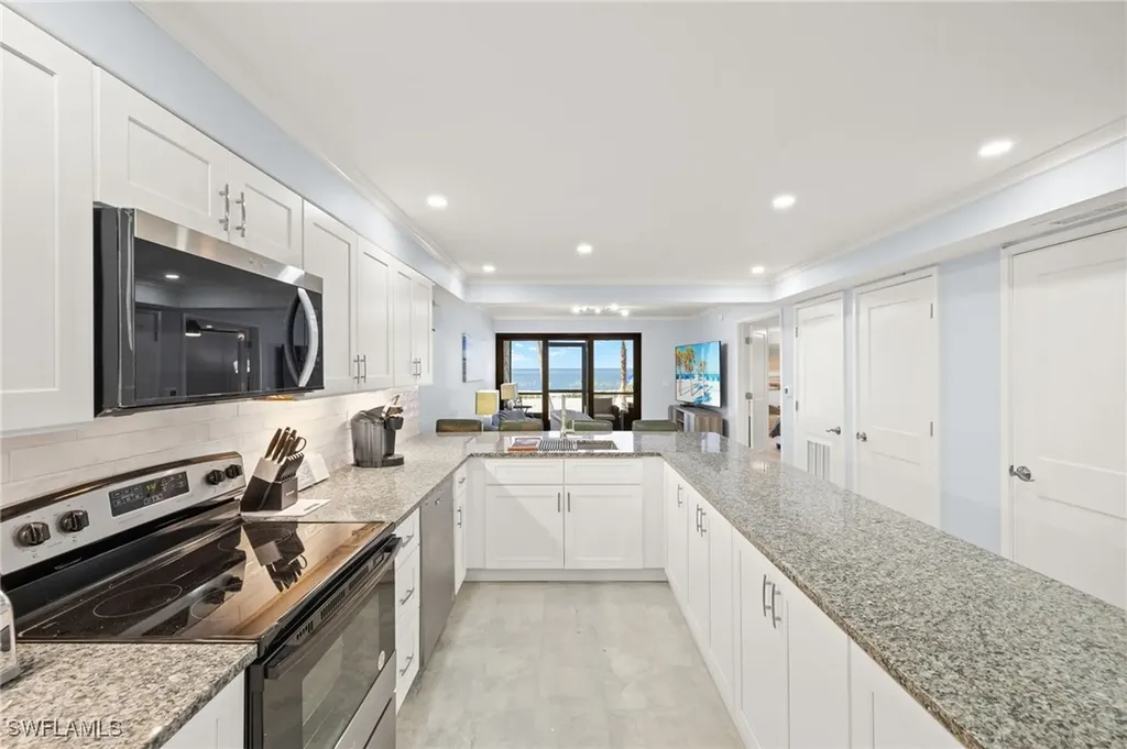 2445 W Gulf Drive Sanibel FL 33957