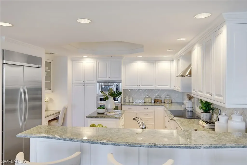 8473 Bay Colony Drive Naples FL 34108
