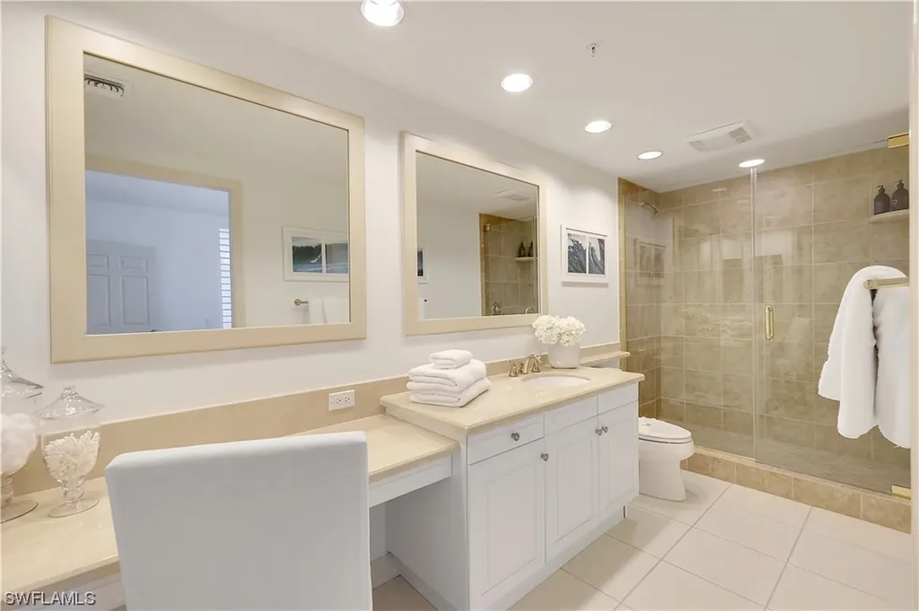 8473 Bay Colony Drive Naples FL 34108