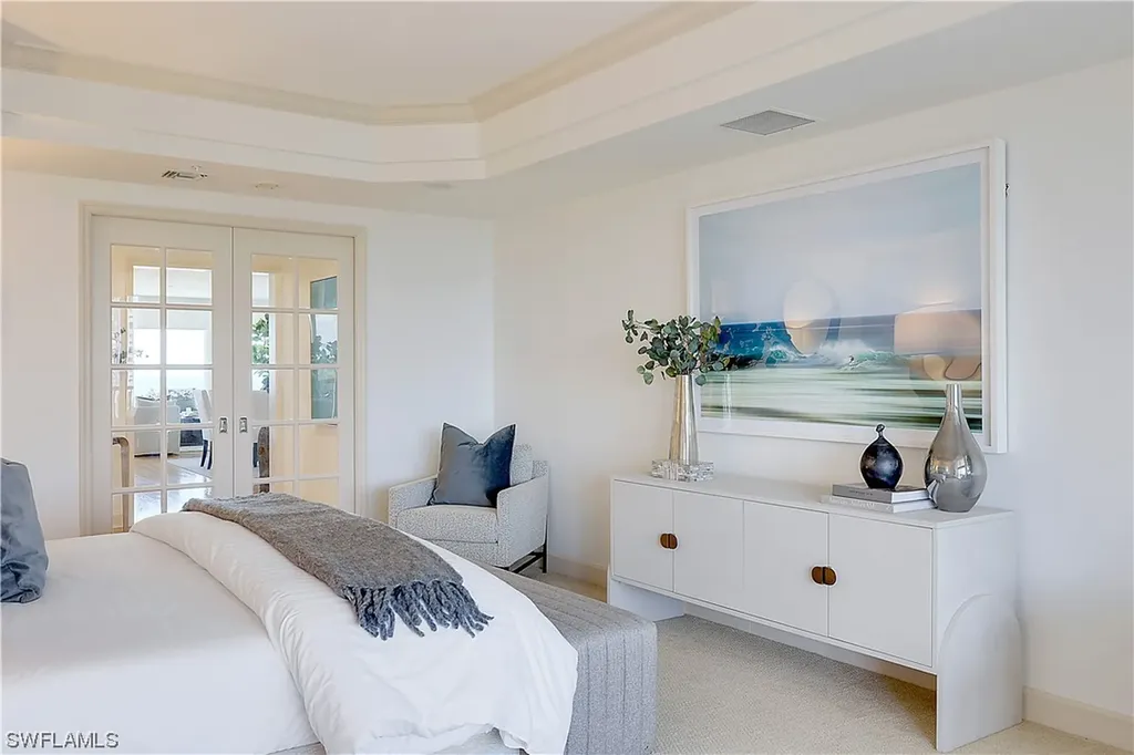 8473 Bay Colony Drive Naples FL 34108