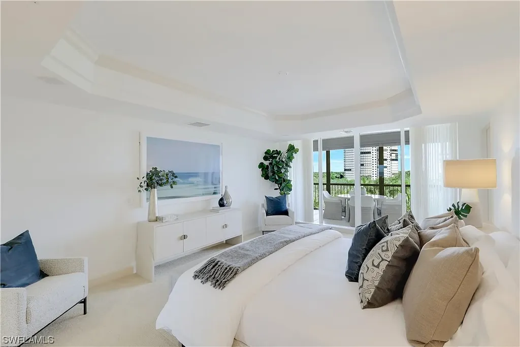 8473 Bay Colony Drive Naples FL 34108