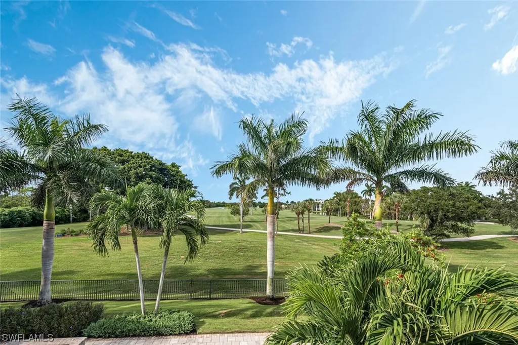 1655 Vinland Way Naples FL 34105