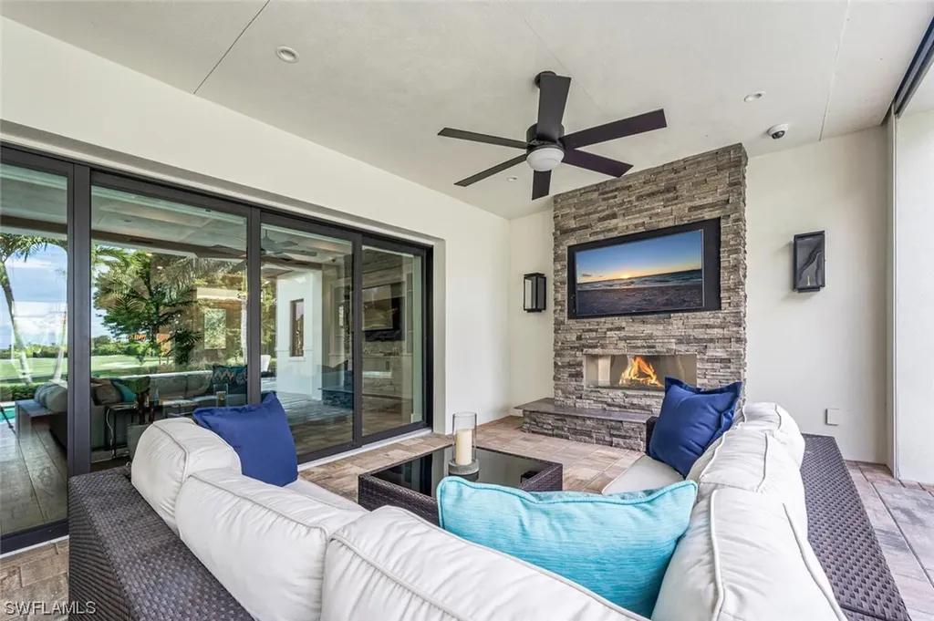1655 Vinland Way Naples FL 34105