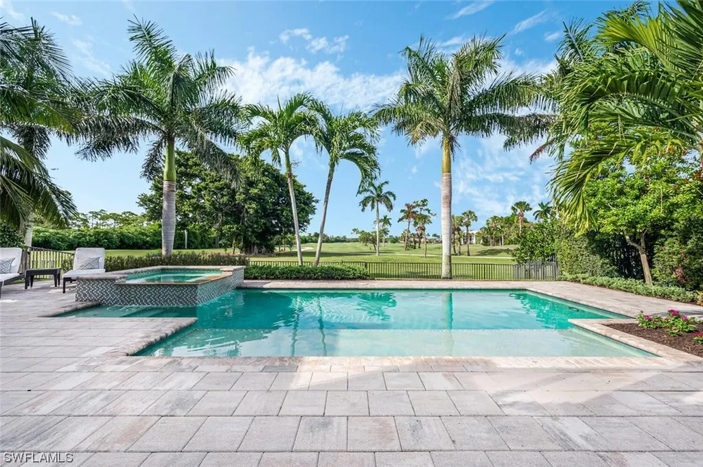 1655 Vinland Way Naples FL 34105