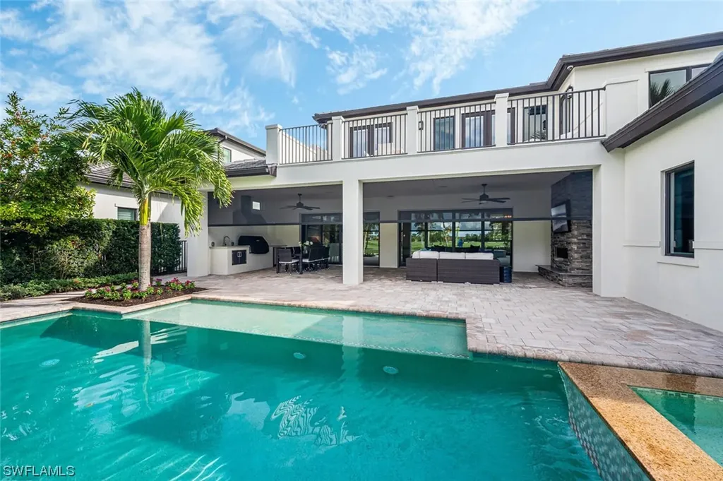 1655 Vinland Way Naples FL 34105