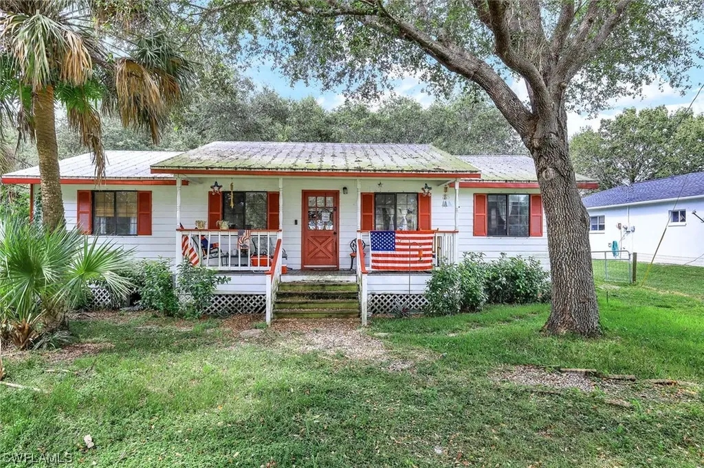 981 13th Street SW Naples FL 34117