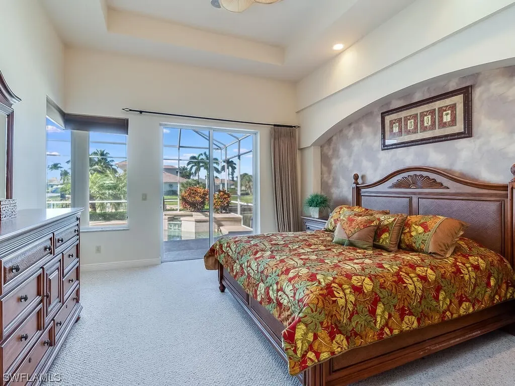 560 Kendall Drive Marco Island FL 34145-2481