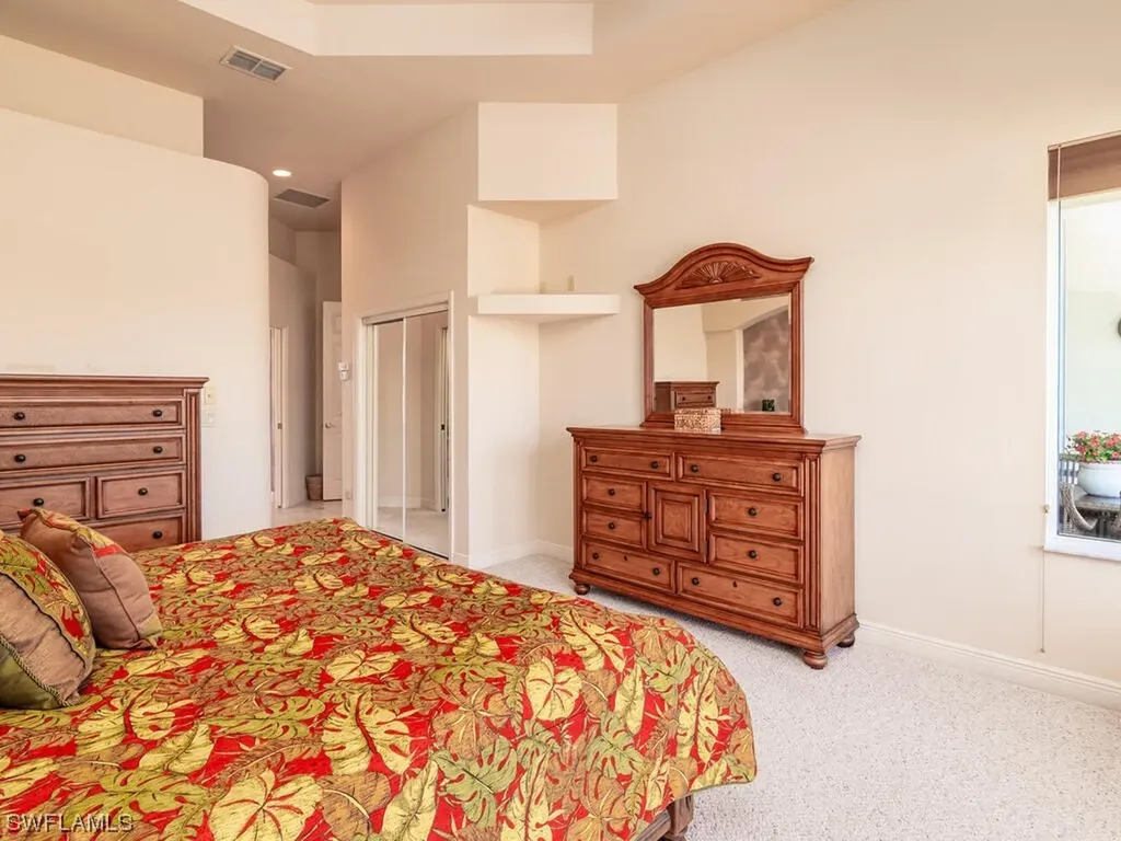 560 Kendall Drive Marco Island FL 34145-2481