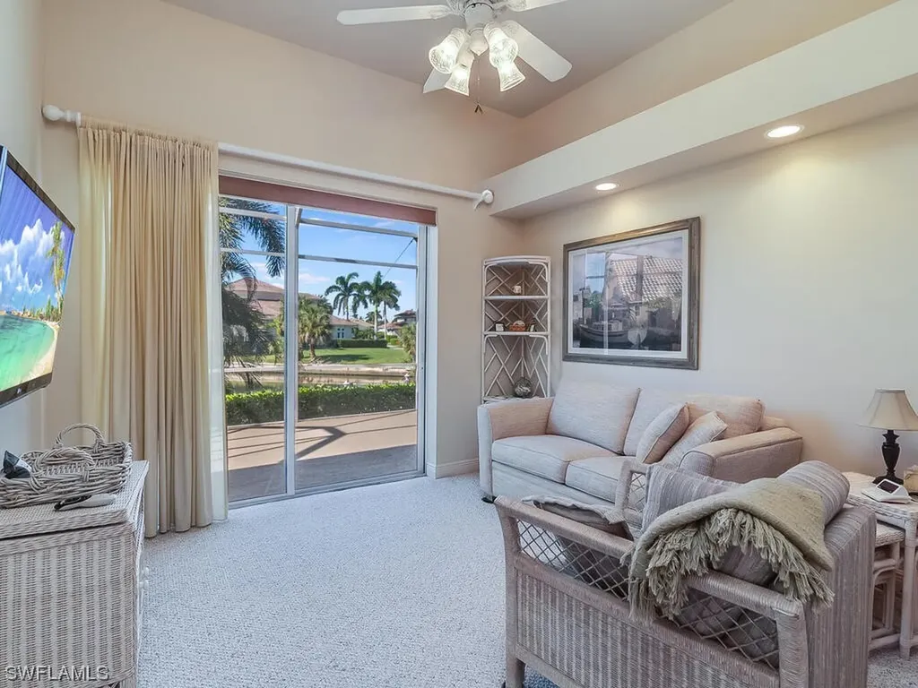 560 Kendall Drive Marco Island FL 34145-2481