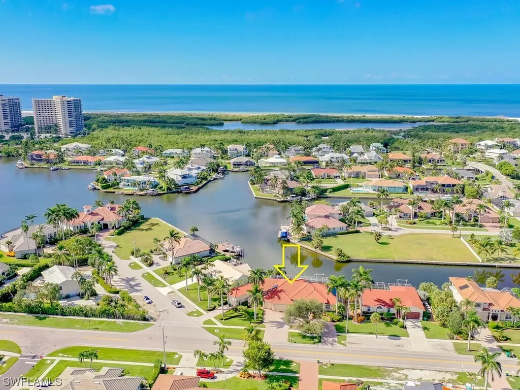 560 Kendall Drive Marco Island FL 34145-2481