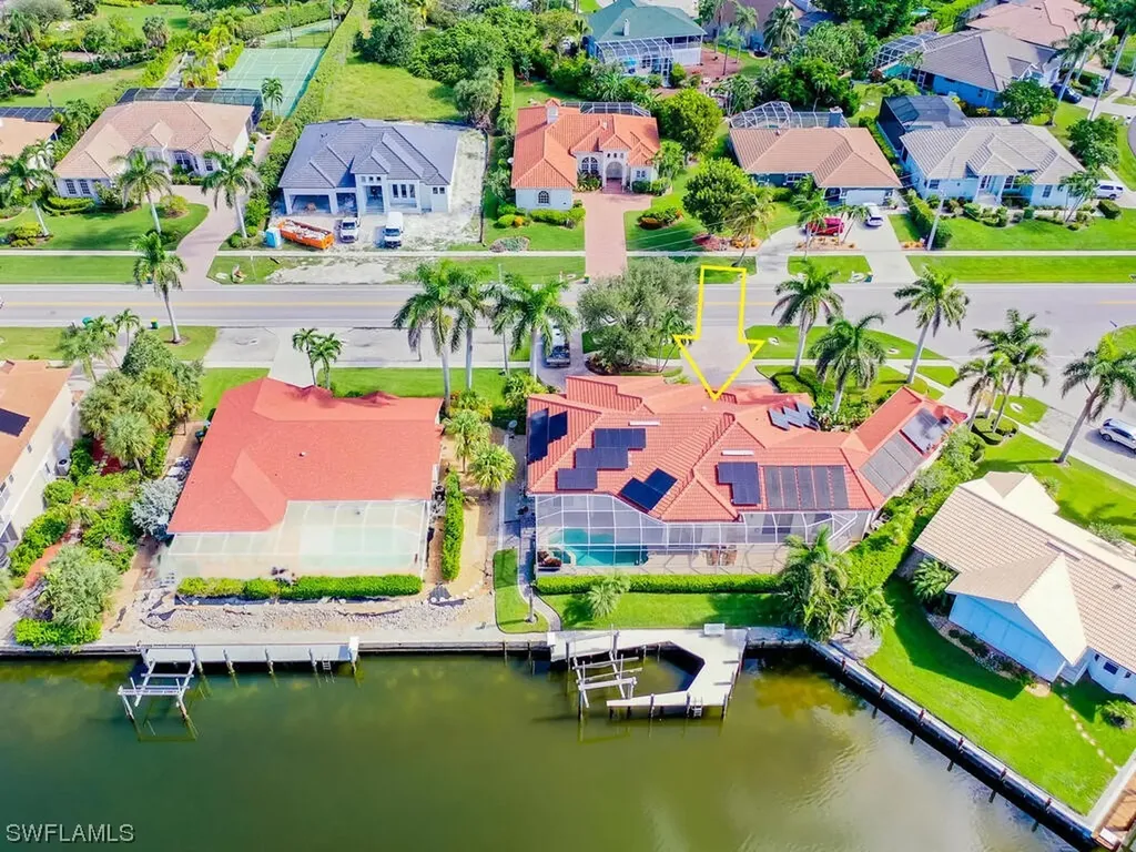 560 Kendall Drive Marco Island FL 34145-2481