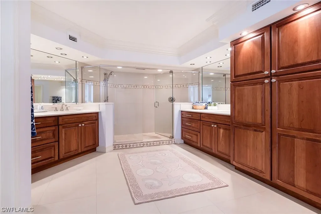 4251 Gulf Shore Boulevard N Naples FL 34103