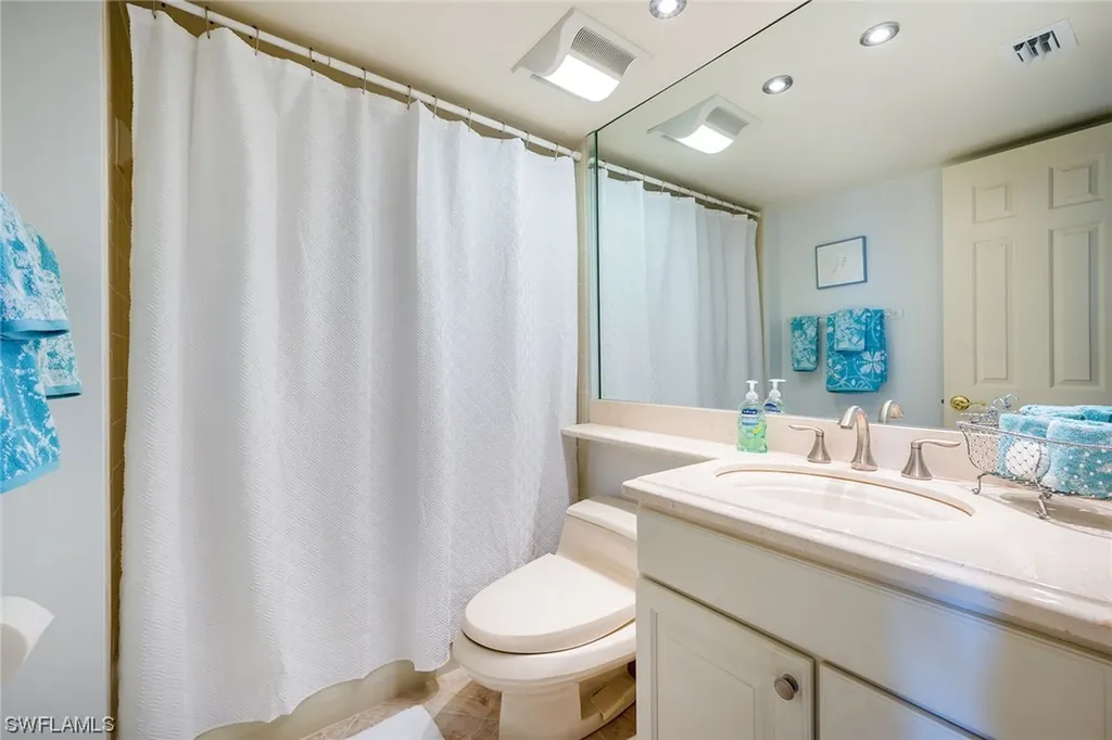 4251 Gulf Shore Boulevard N Naples FL 34103