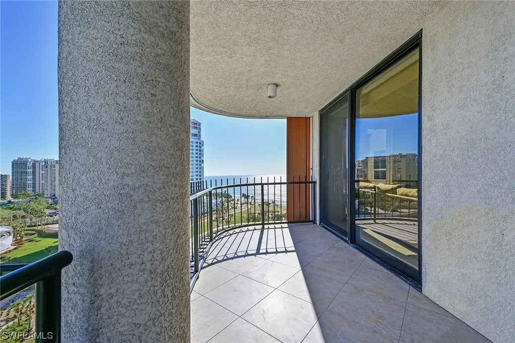 4251 Gulf Shore Boulevard N Naples FL 34103
