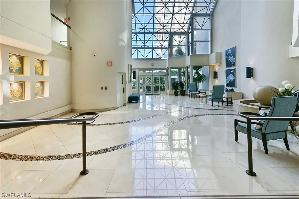 4251 Gulf Shore Boulevard N Naples FL 34103