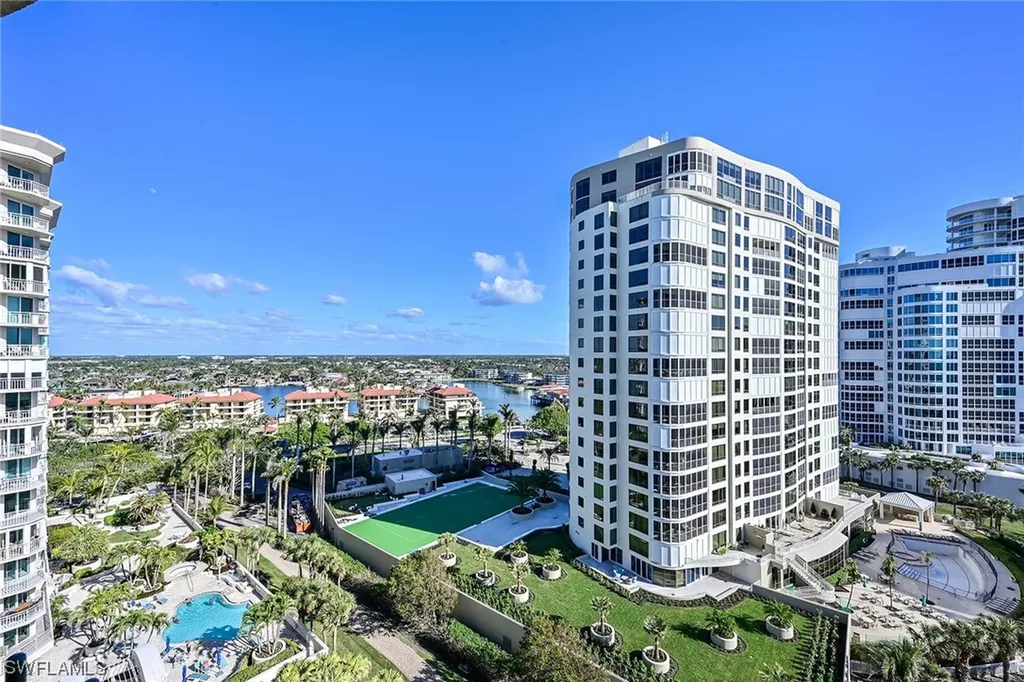 4251 Gulf Shore Boulevard N Naples FL 34103
