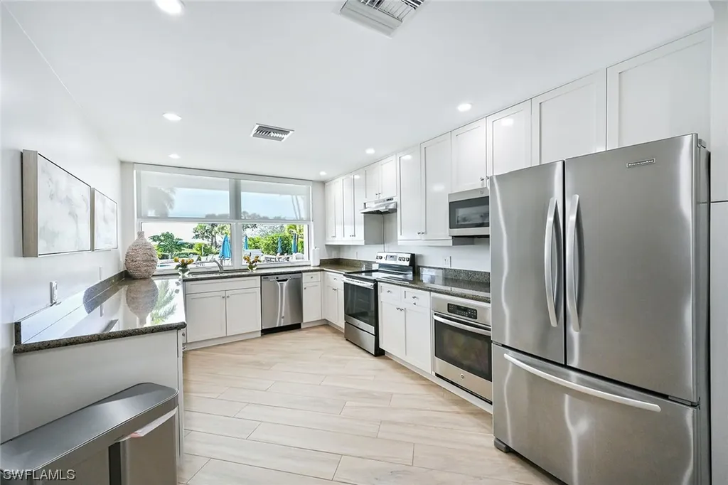 4251 Gulf Shore Boulevard N Naples FL 34103