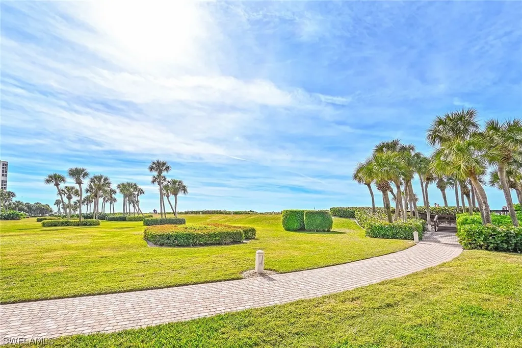 4251 Gulf Shore Boulevard N Naples FL 34103