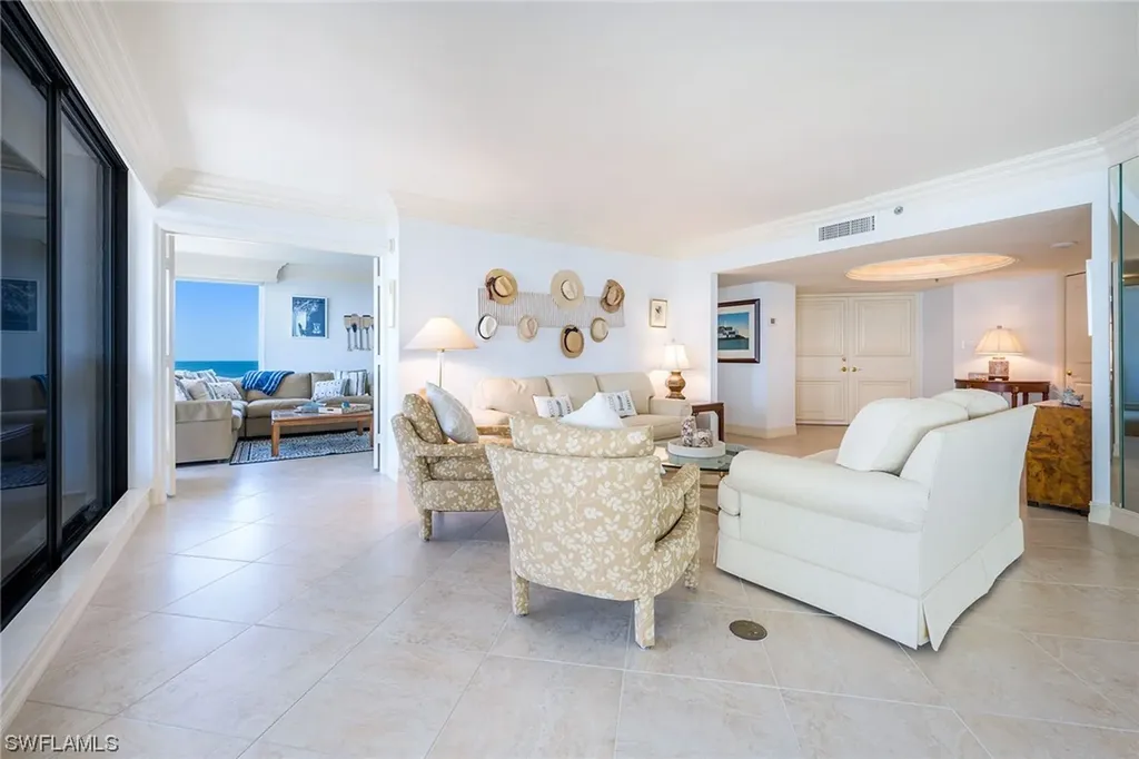 4251 Gulf Shore Boulevard N Naples FL 34103