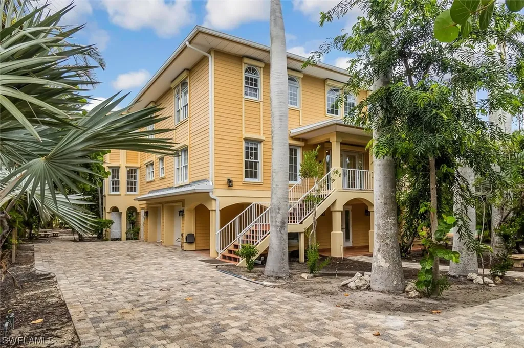 900 Almas Court Sanibel FL 33957