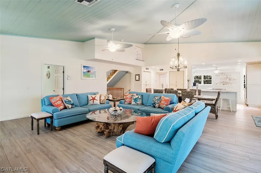 900 Almas Court Sanibel FL 33957