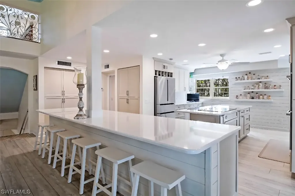 900 Almas Court Sanibel FL 33957