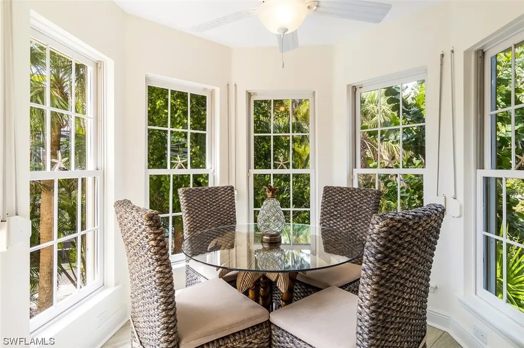 900 Almas Court Sanibel FL 33957