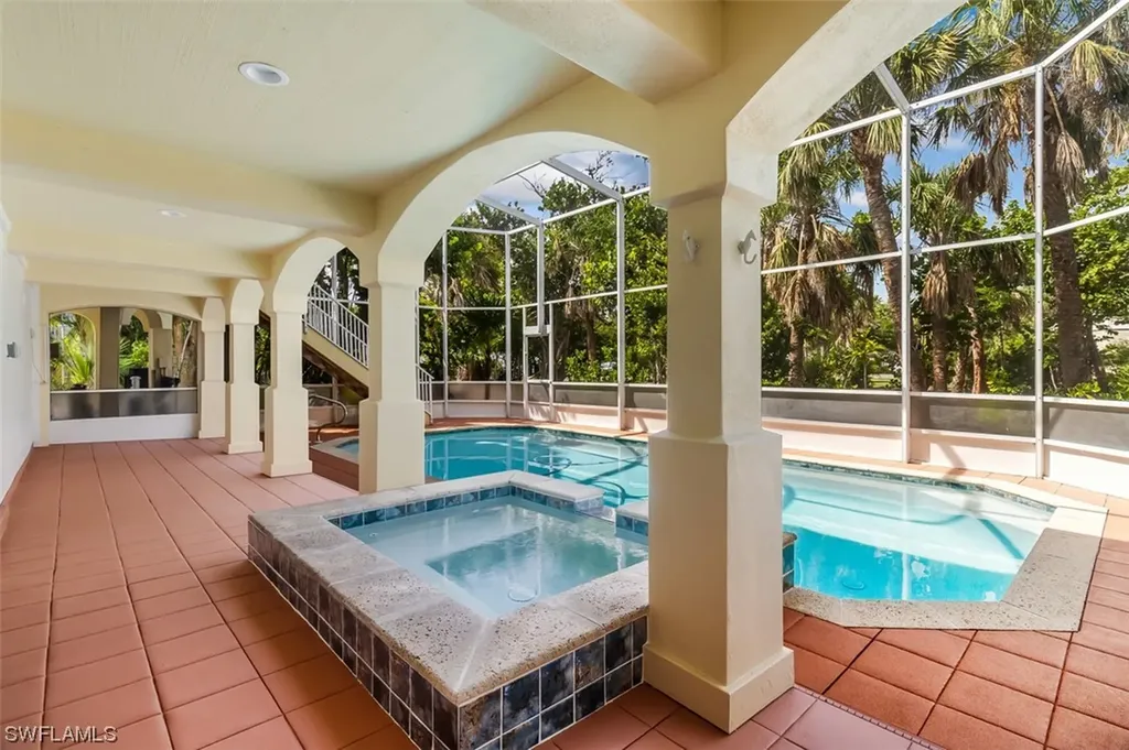 900 Almas Court Sanibel FL 33957