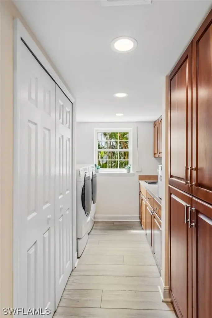 900 Almas Court Sanibel FL 33957