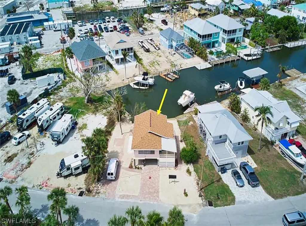 125/127 Palermo Circle Fort Myers Beach FL 33931