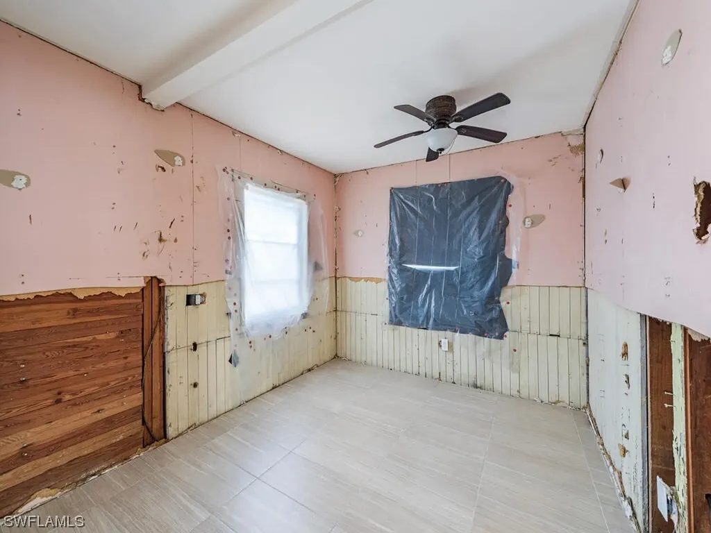 125/127 Palermo Circle Fort Myers Beach FL 33931