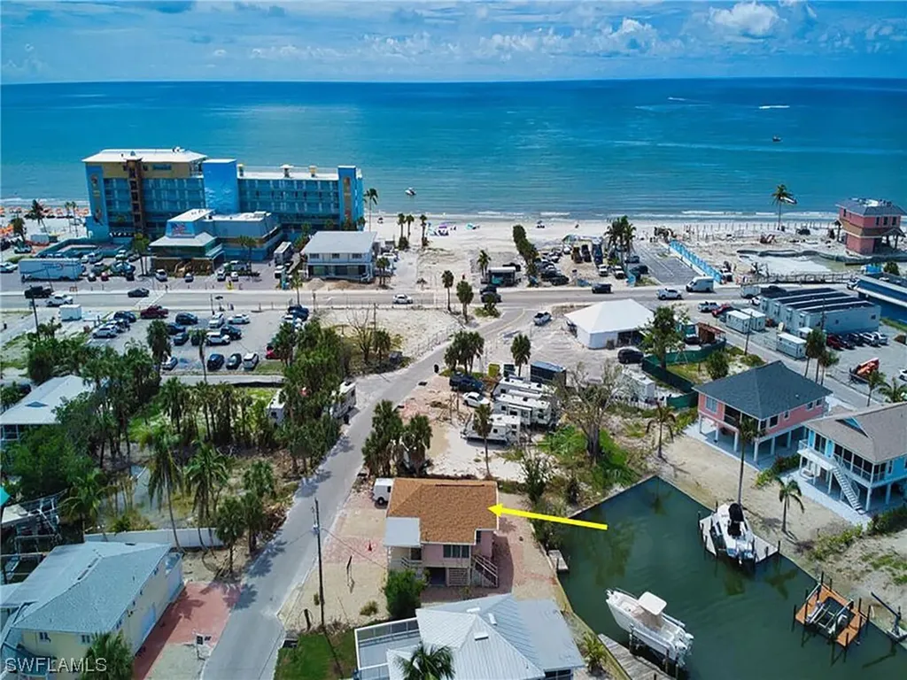 125/127 Palermo Circle Fort Myers Beach FL 33931