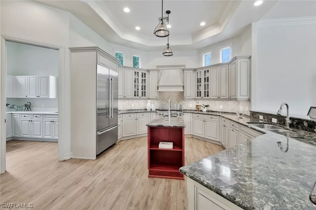 11726 Walton Place Naples FL 34110