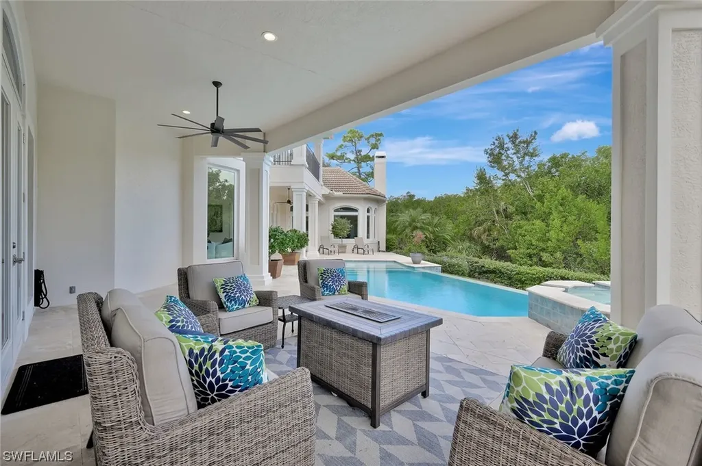11726 Walton Place Naples FL 34110