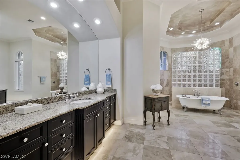 11726 Walton Place Naples FL 34110