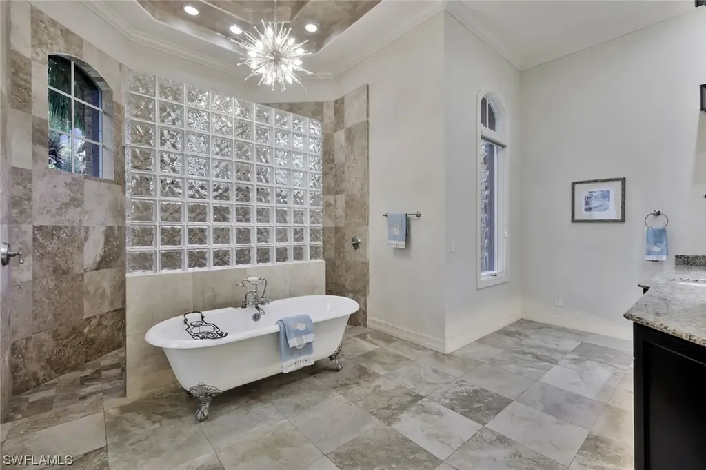 11726 Walton Place Naples FL 34110