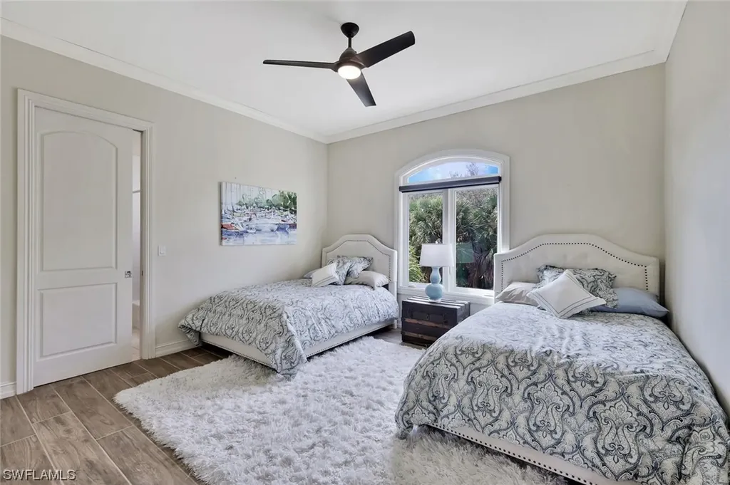 11726 Walton Place Naples FL 34110