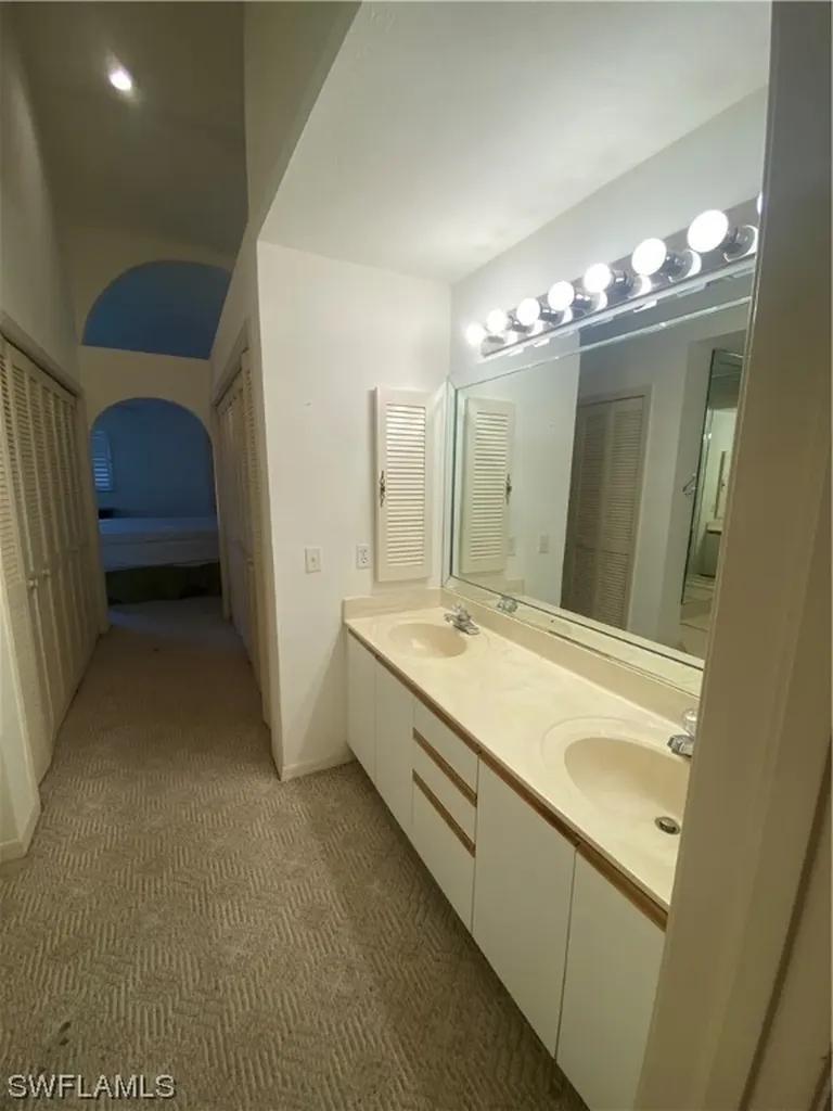 2278 Anchorage Lane Naples FL 34104