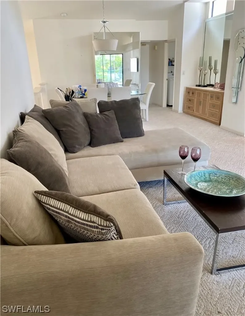 2278 Anchorage Lane Naples FL 34104