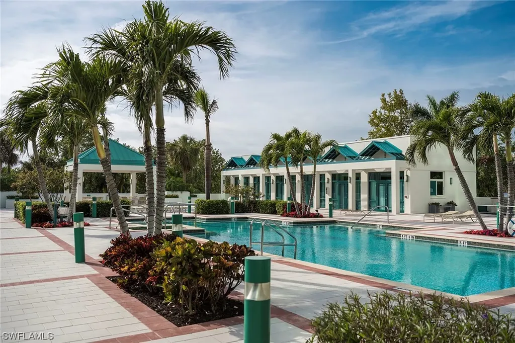 7515 Pelican Bay Boulevard Naples FL 34108
