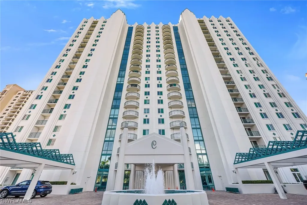 7515 Pelican Bay Boulevard Naples FL 34108