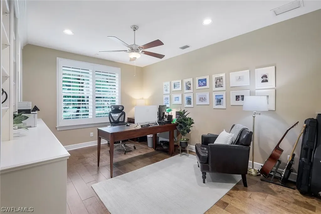 4287 Silver Fox Drive Naples FL 34119