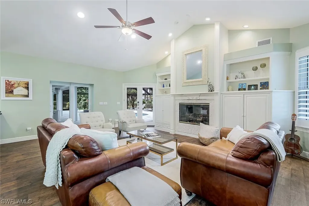 4287 Silver Fox Drive Naples FL 34119