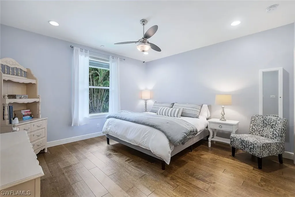 4287 Silver Fox Drive Naples FL 34119