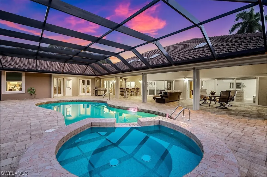 4287 Silver Fox Drive Naples FL 34119