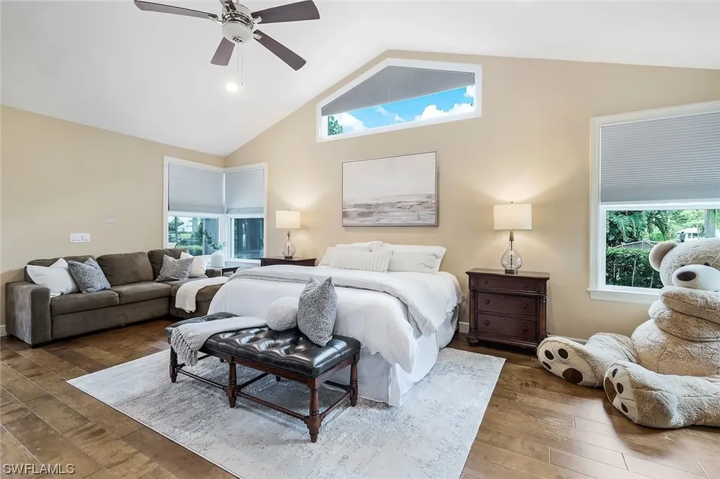 4287 Silver Fox Drive Naples FL 34119
