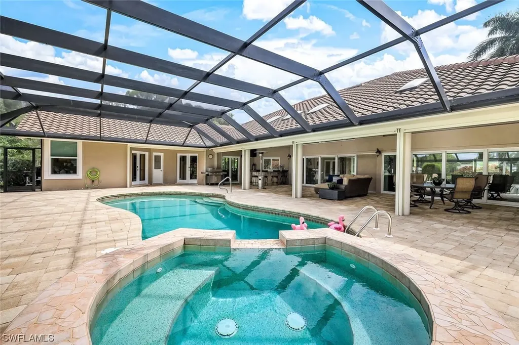 4287 Silver Fox Drive Naples FL 34119