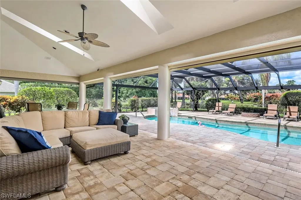 4287 Silver Fox Drive Naples FL 34119